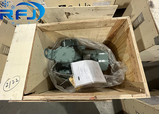 06DR228 Carlyle 半密閉コンプレッサー 7.5HP 4.5L オイルチャージ 400V 50Hz