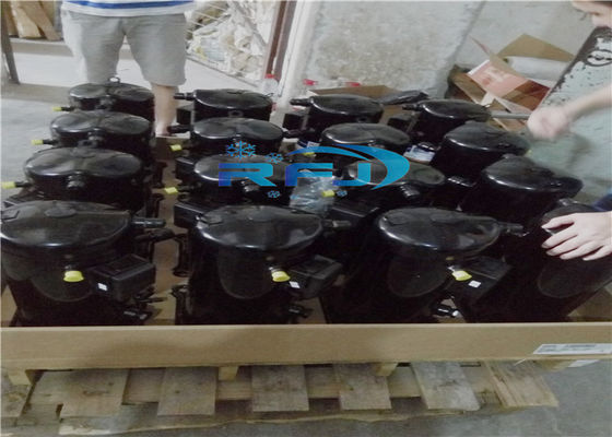 密閉スクロール冷凍の調節の圧縮機25HPの黒色ZR310KCE-TFD